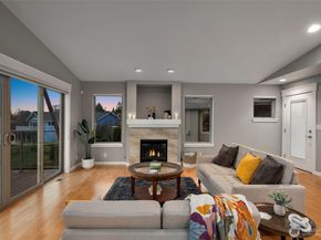 219 Apple Street, Bremerton WA 98310