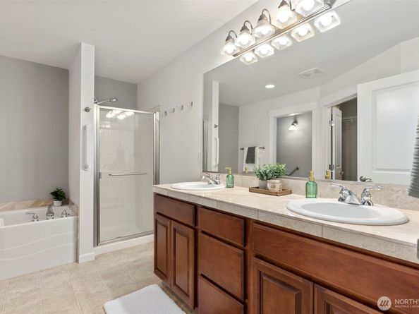 219 Apple Street, Bremerton WA 98310