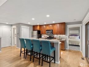 219 Apple Street, Bremerton WA 98310