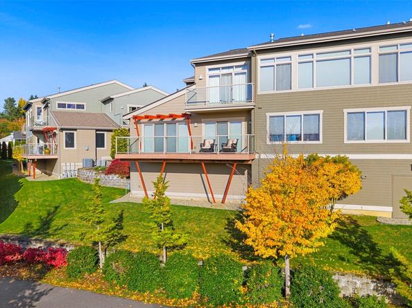 219 Apple Street, Bremerton WA 98310