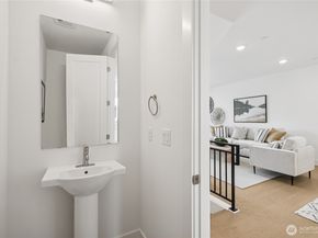 12217 137th Place NE 2703, Redmond WA 98052