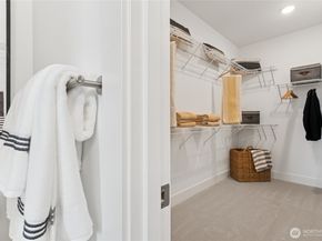 12217 137th Place NE 2703, Redmond WA 98052