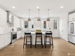 12217 137th Place NE 2703, Redmond WA 98052