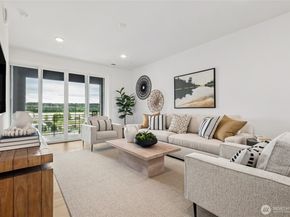 12217 137th Place NE 2703, Redmond WA 98052