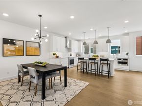 12217 137th Place NE 2703, Redmond WA 98052