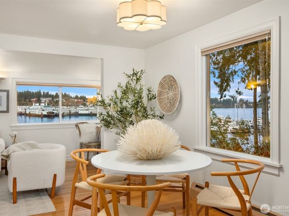 9986 NE Ewing Street, Bainbridge Island WA 98110