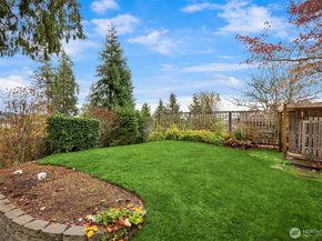 9986 NE Ewing Street, Bainbridge Island WA 98110