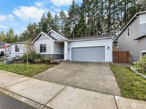 6770 Skipper Lane SE, Port Orchard WA 98367