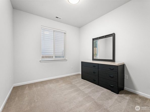 6770 Skipper Lane SE, Port Orchard WA 98367