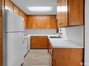 4338 SW Willow Street, Seattle WA 98136