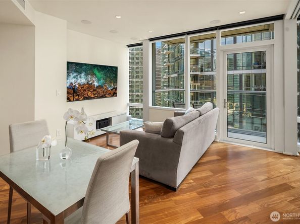 500 106th Avenue NE 2009, Bellevue WA 98004