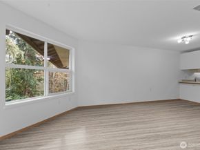 1822 152nd Avenue NE E308, Bellevue WA 98007