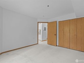 1822 152nd Avenue NE E308, Bellevue WA 98007