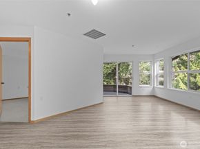 1822 152nd Avenue NE E308, Bellevue WA 98007