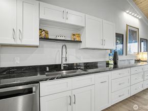 28313 Redondo Way S 310, Des Moines WA 98198