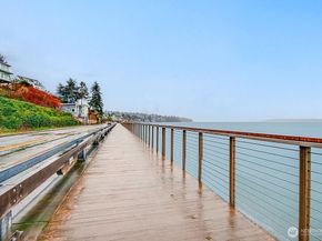 28313 Redondo Way S 310, Des Moines WA 98198