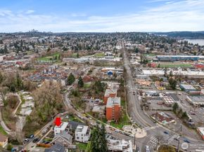 9266 50th Avenue S C, Seattle WA 98118