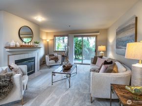 200 99th Avenue NE 16, Bellevue WA 98004