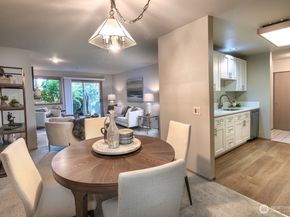 200 99th Avenue NE 16, Bellevue WA 98004