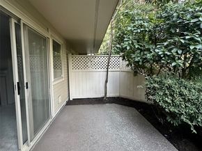200 99th Avenue NE 16, Bellevue WA 98004