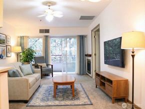 1750 152nd Avenue NE W211, Bellevue WA 98007