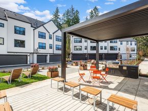 728 Newport Way NW, Issaquah WA 98027
