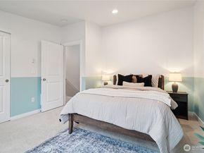 926 N 96th Street, Seattle WA 98103