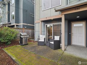 926 N 96th Street, Seattle WA 98103