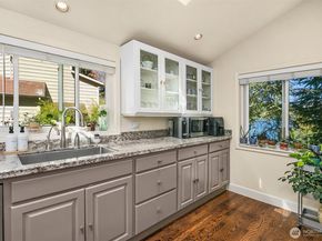 13731 42nd Place NE, Seattle WA 98125