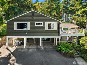 13731 42nd Place NE, Seattle WA 98125