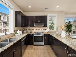849 3rd Avenue NE, Issaquah WA 98029
