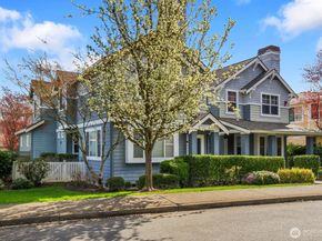 6224 188 Place NE 101, Redmond WA 98052