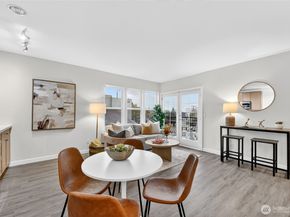 6547 42nd Avenue SW 303, Seattle WA 98136