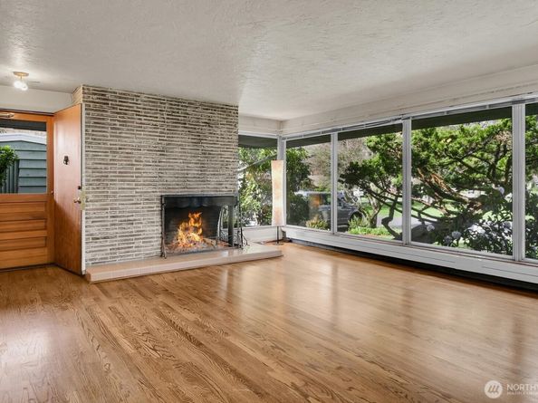 4719 NE Park Place, Seattle WA 98115