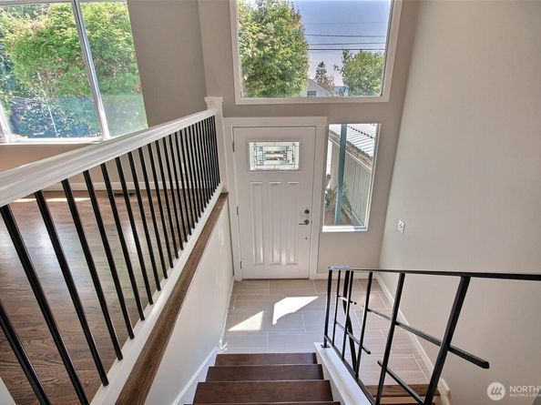 310 9th Avenue, Kirkland WA 98033