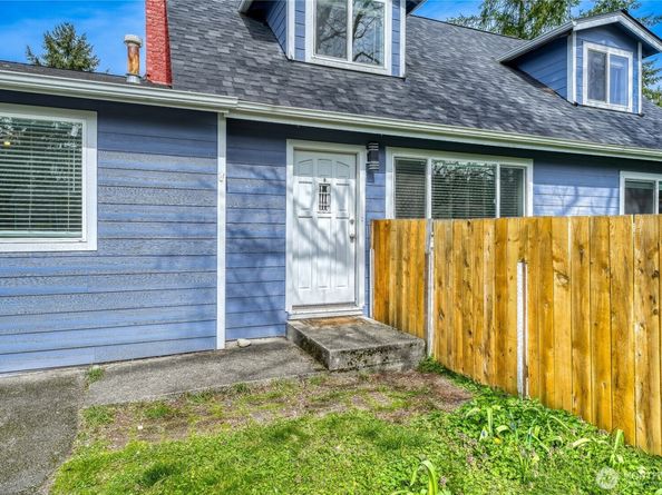 21004 NE 91st Street, Redmond WA 98053