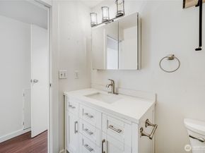 21004 NE 91st Street, Redmond WA 98053