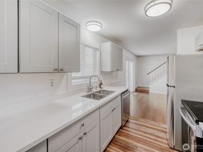 21004 NE 91st Street, Redmond WA 98053