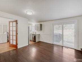 21004 NE 91st Street, Redmond WA 98053