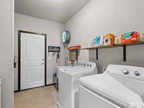 1402 S Machias Road, Snohomish WA 98290