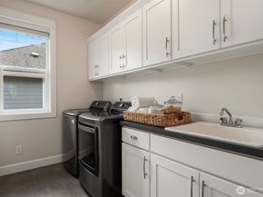 474 5th Avenue NE, Issaquah WA 98029