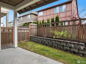 474 5th Avenue NE, Issaquah WA 98029