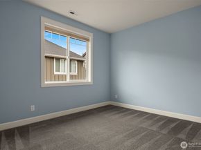 474 5th Avenue NE, Issaquah WA 98029