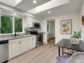 12907 113th Place NE, Kirkland WA 98034