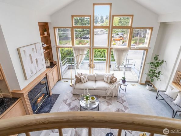 10135 NE 64th Street A, Kirkland WA 98033