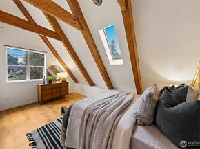 2411 4th Avenue W, Seattle WA 98119