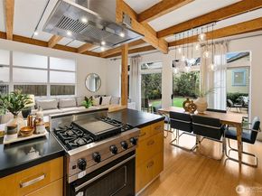 2411 4th Avenue W, Seattle WA 98119