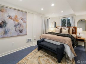 2411 4th Avenue W, Seattle WA 98119