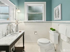 110 Smith Street, Seattle WA 98109