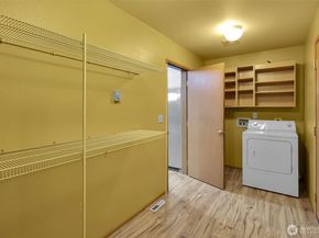 831 SW 364th Place, Federal Way WA 98023